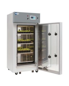 PLANT GROWTH CHAMBER